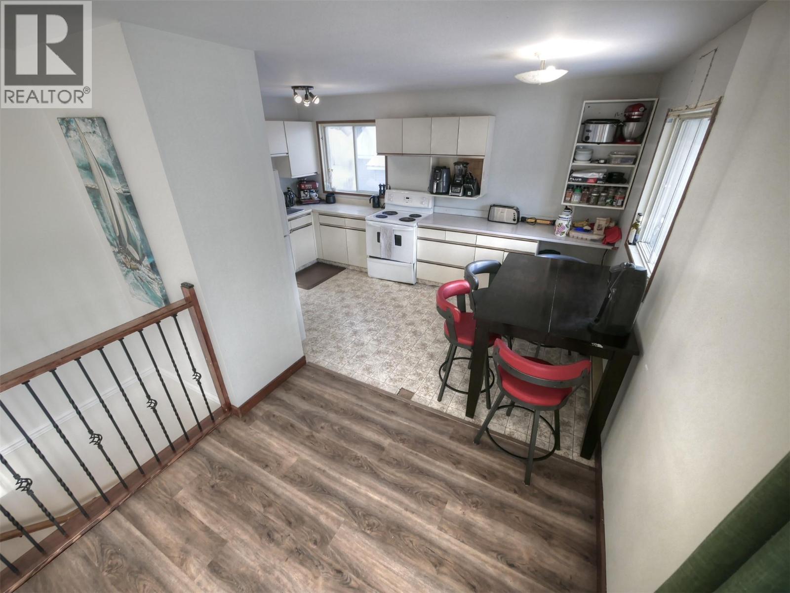 1650 Kootenay Avenue, Rossland, British Columbia  V0G 1Y0 - Photo 8 - 10372358