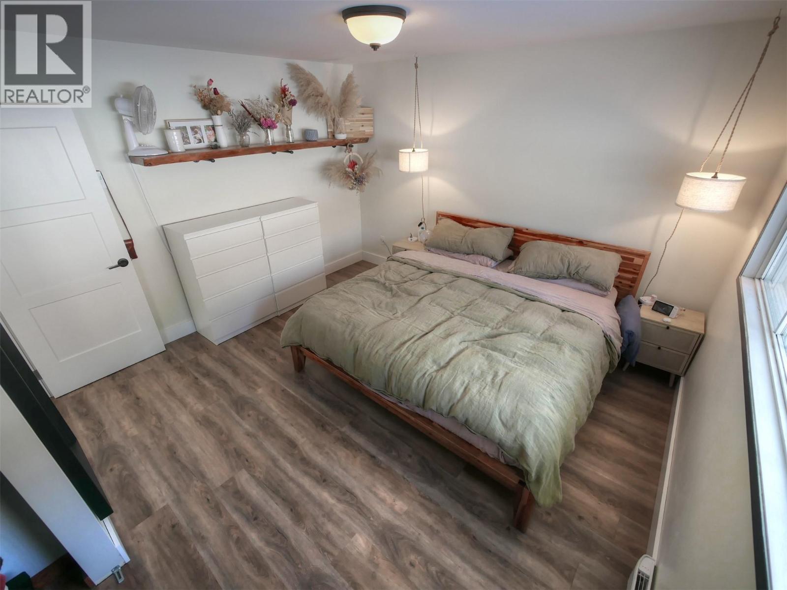 1650 Kootenay Avenue, Rossland, British Columbia  V0G 1Y0 - Photo 9 - 10372358