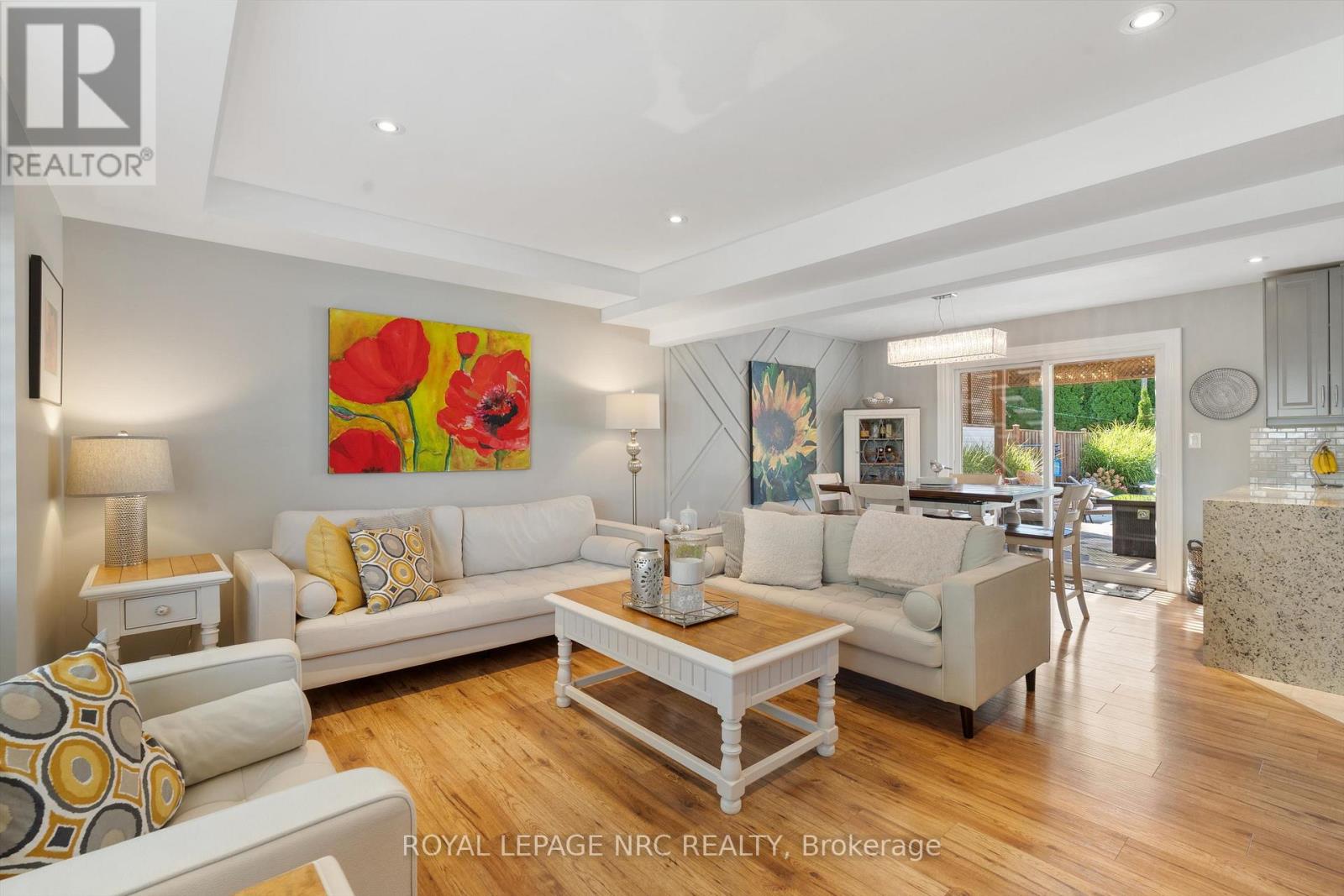 110 St Patrick Street, St. Catharines, Ontario  L2R 1K5 - Photo 7 - X12686076