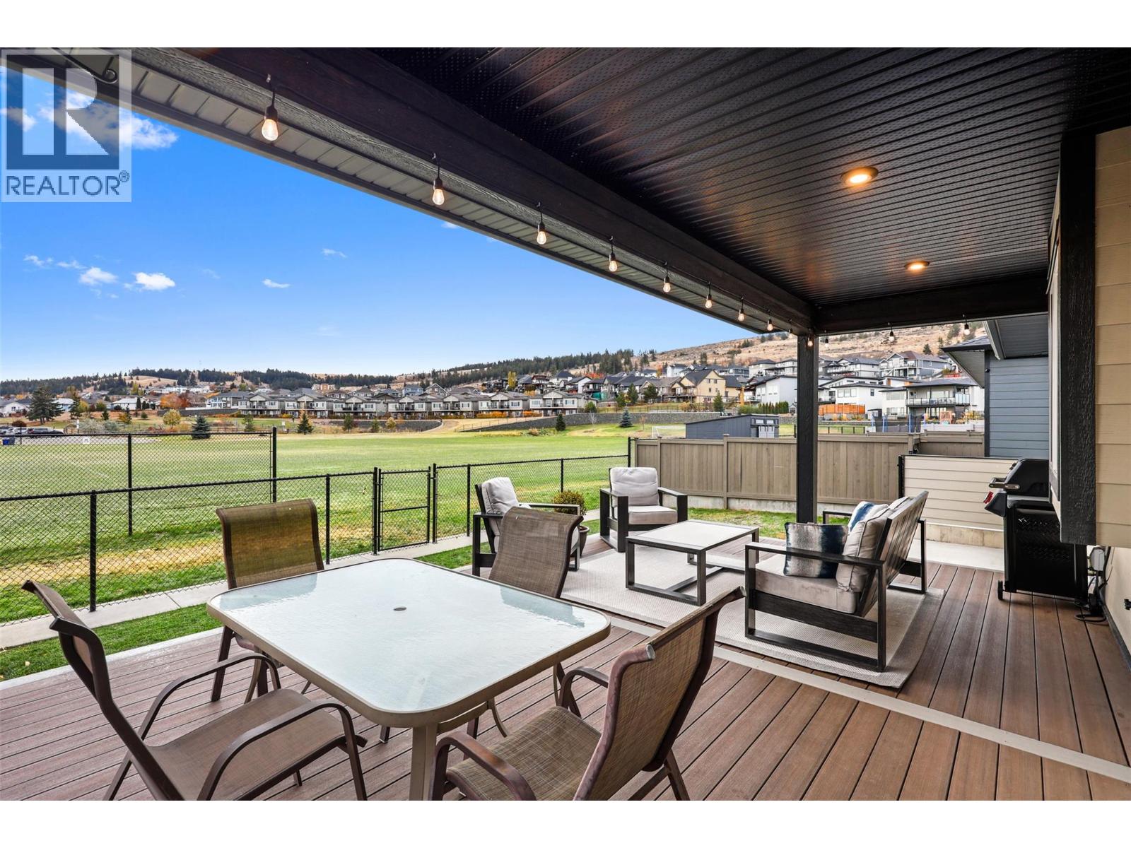 1332 KINROSS Place Kamloops Photo 3 1332 KINROSS Place Kamloops Photo 3