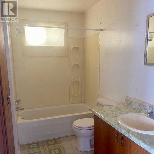 137 Queen Ave, Geraldton, Ontario  P0T 1M0 - Photo 11 - TB2600049