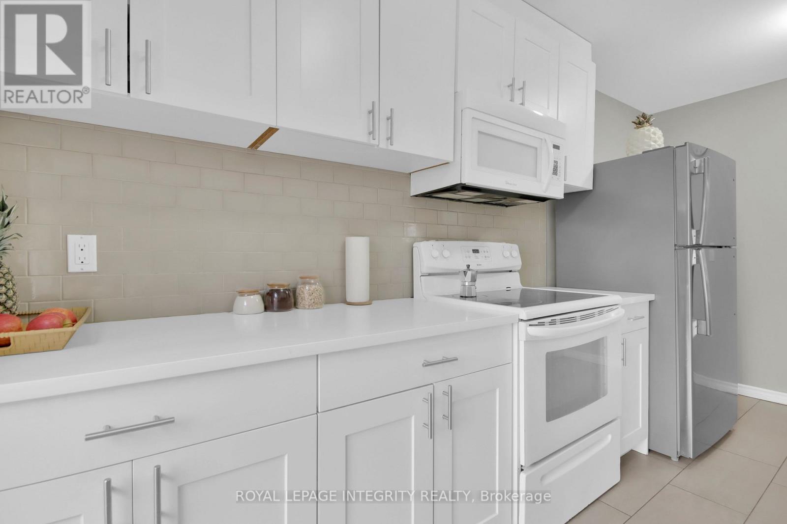 36 Greenboro Crescent, Ottawa, Ontario  K1T 1W5 - Photo 22 - X12688992