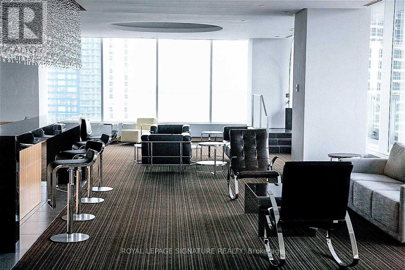 2404n - 65 Bremner Boulevard, Toronto, Ontario  M5J 0A7 - Photo 18 - C12686486