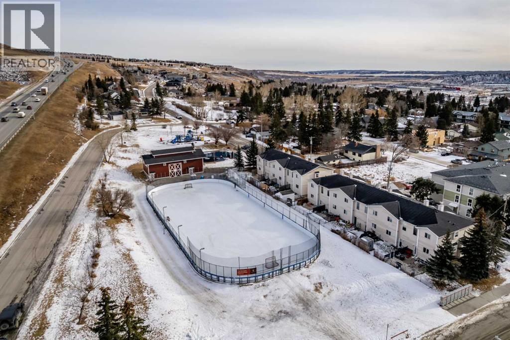 217 Ross Avenue, Cochrane, Alberta  T4C 1C9 - Photo 8 - A2278722