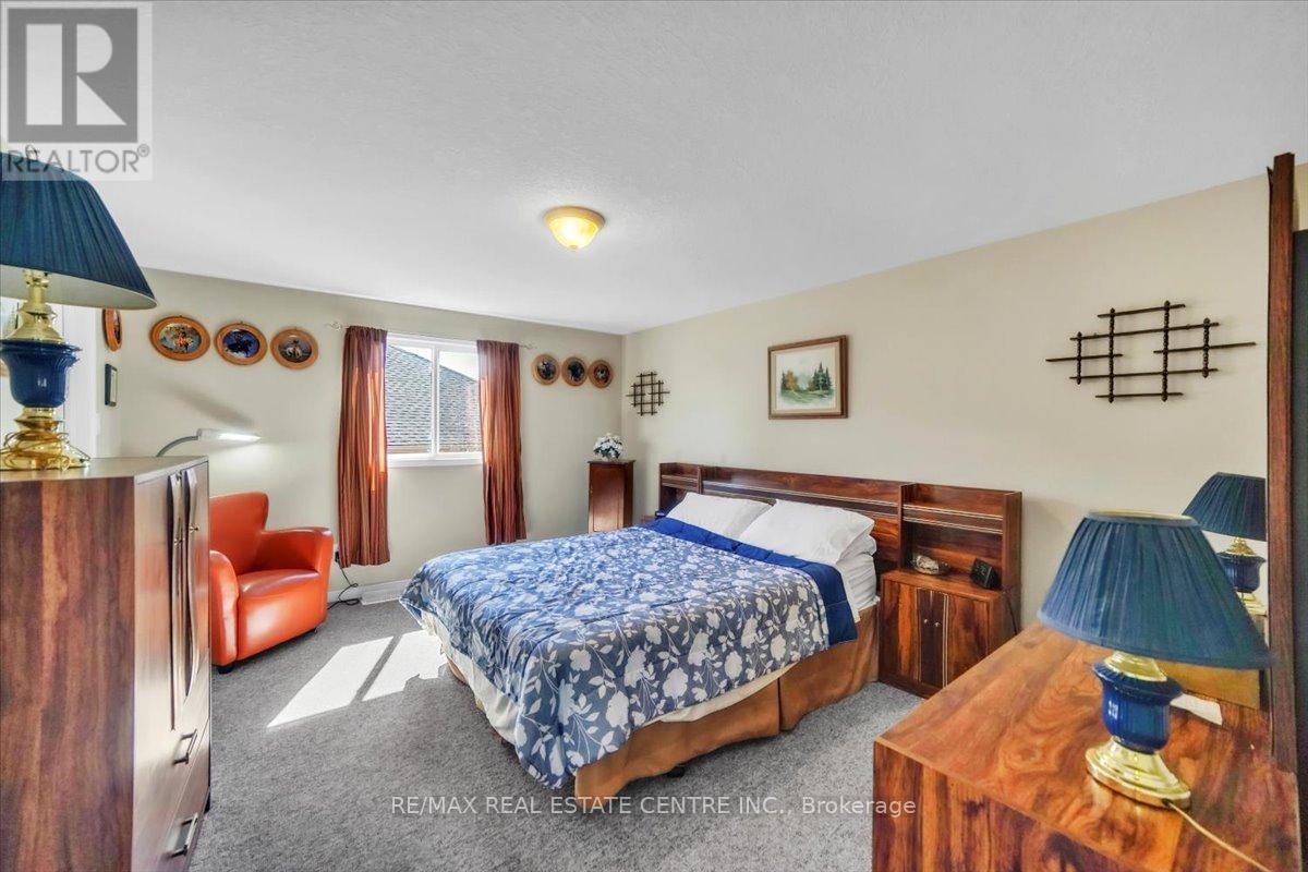 35 Cameron Court, Orangeville, Ontario  L9W 5G8 - Photo 21 - W12688156