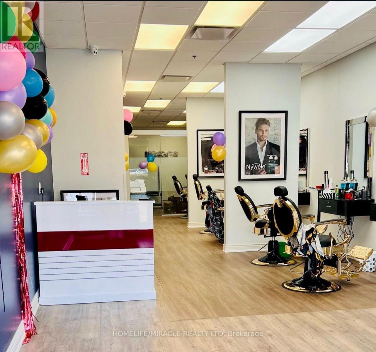 1 - 245 Queen Street E, Brampton, Ontario  L6W 2B5 - Photo 3 - W12684188