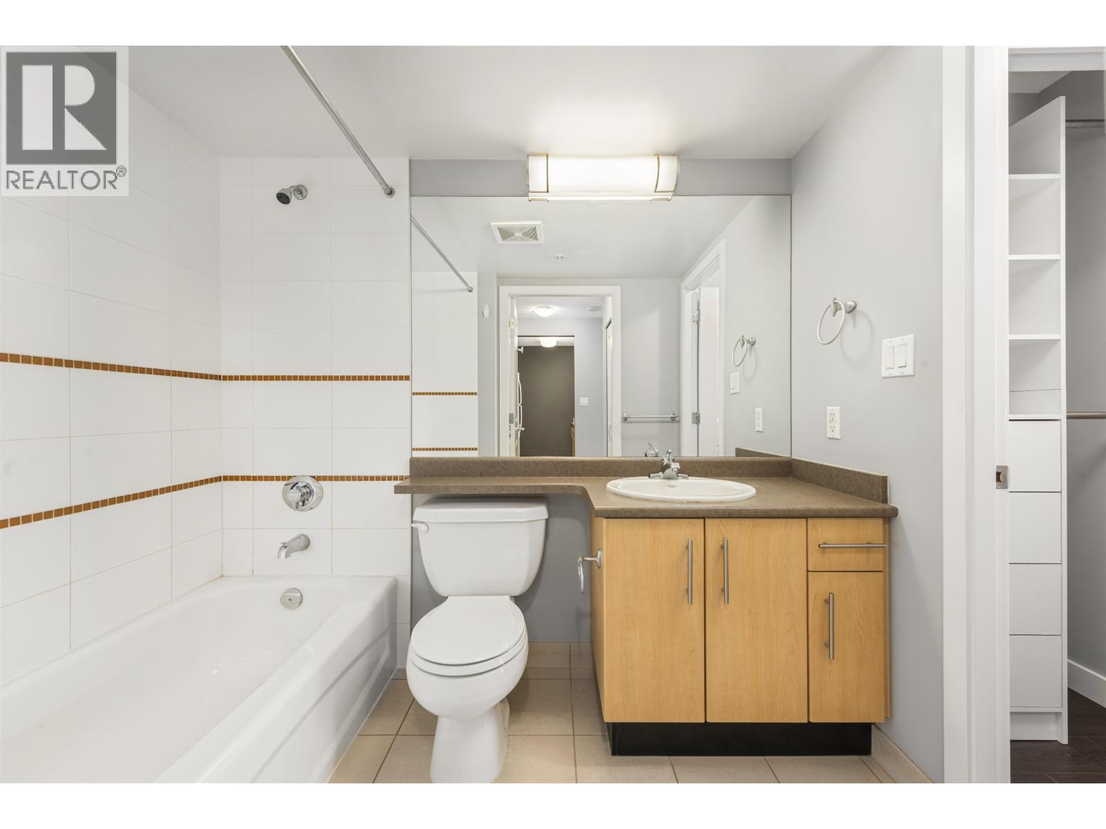 1203 3660 Vanness Avenue, Vancouver, British Columbia  V5R 6H8 - Photo 13 - R3078424