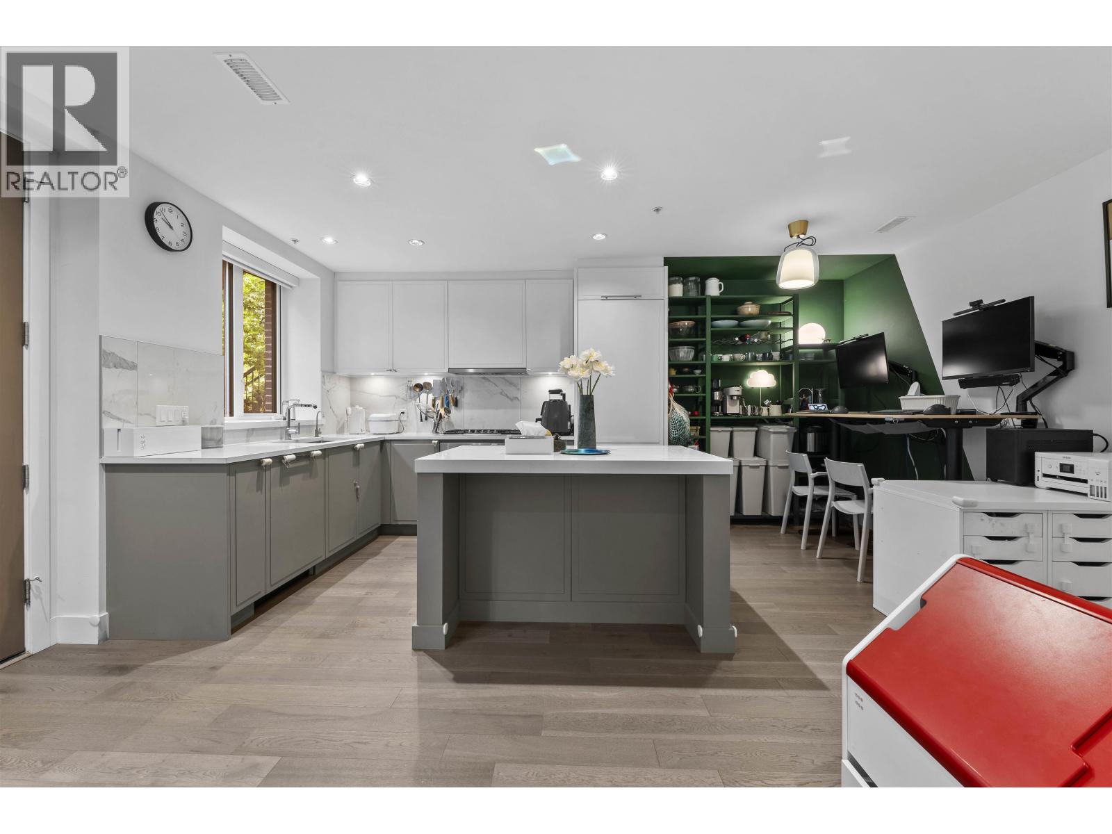 7605 Yukon Street, Vancouver, British Columbia  V5X 2Y4 - Photo 10 - R3078465