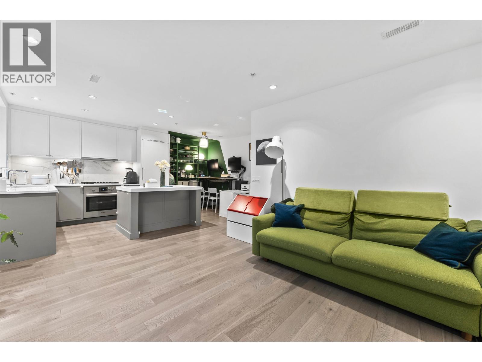 7605 Yukon Street, Vancouver, British Columbia  V5X 2Y4 - Photo 17 - R3078465