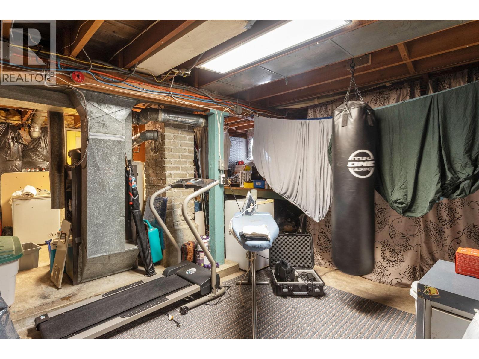 5454 Melbourne Street, Vancouver, British Columbia  V5R 4L7 - Photo 12 - R3078429