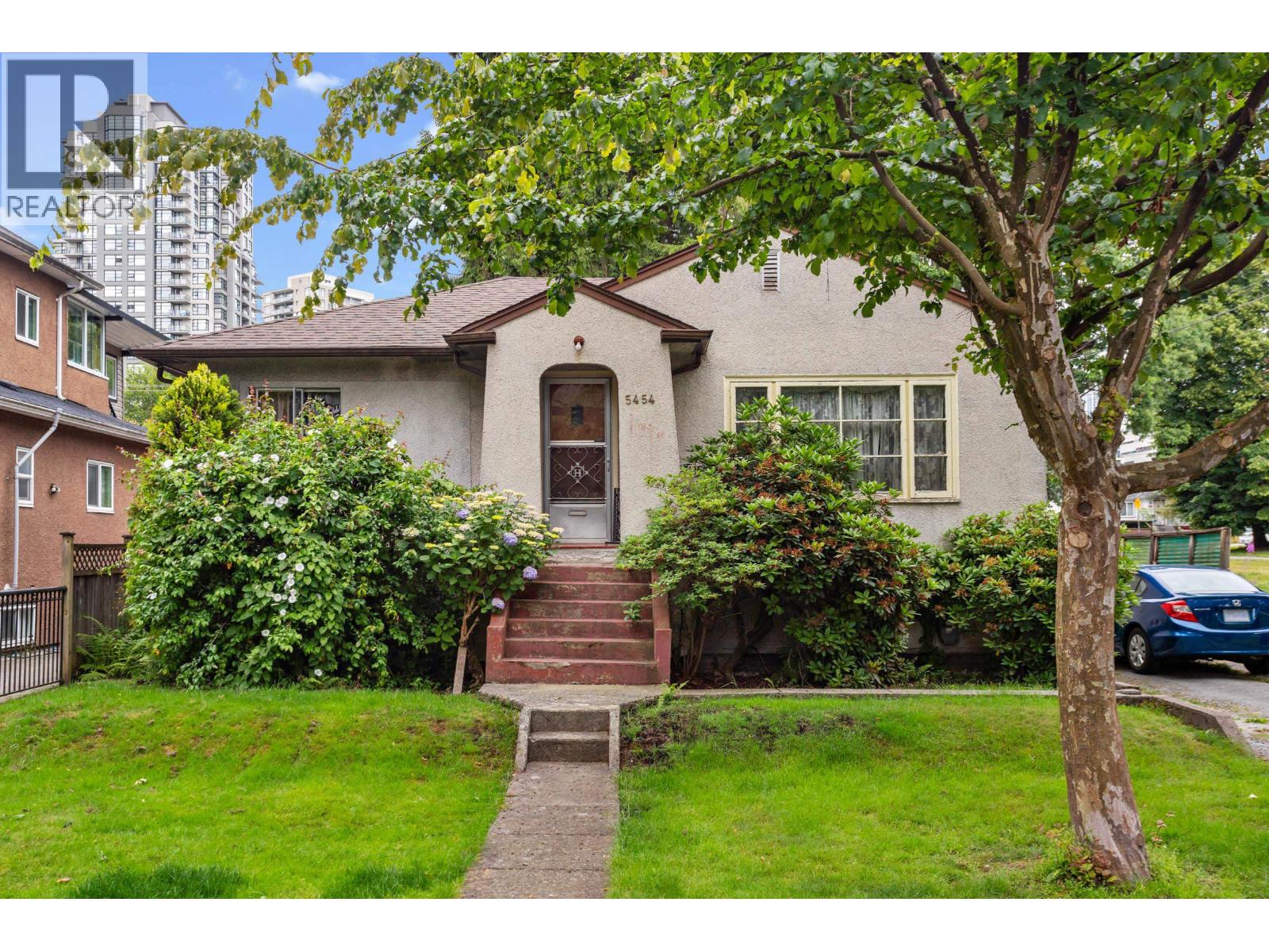 5454 Melbourne Street, Vancouver, British Columbia  V5R 4L7 - Photo 17 - R3078429