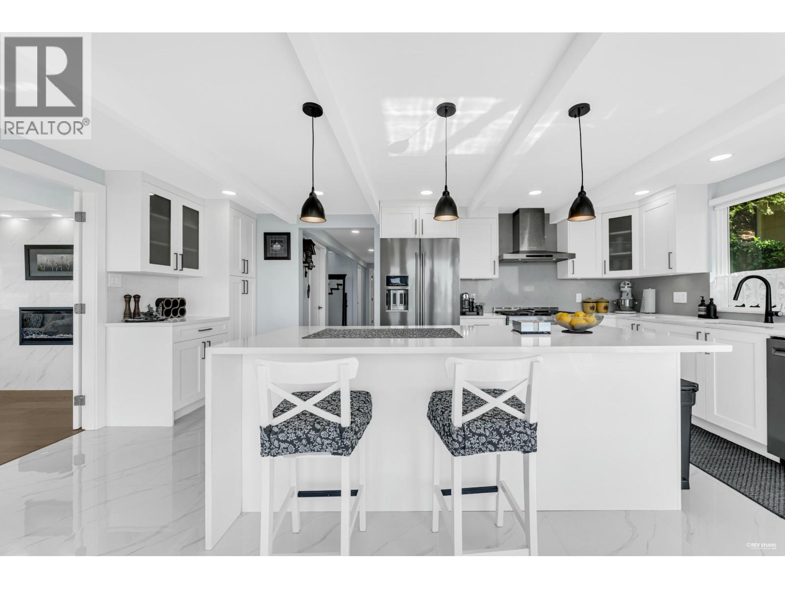 2755 Skilift Place, West Vancouver, British Columbia  V7S 2T6 - Photo 10 - R3078438