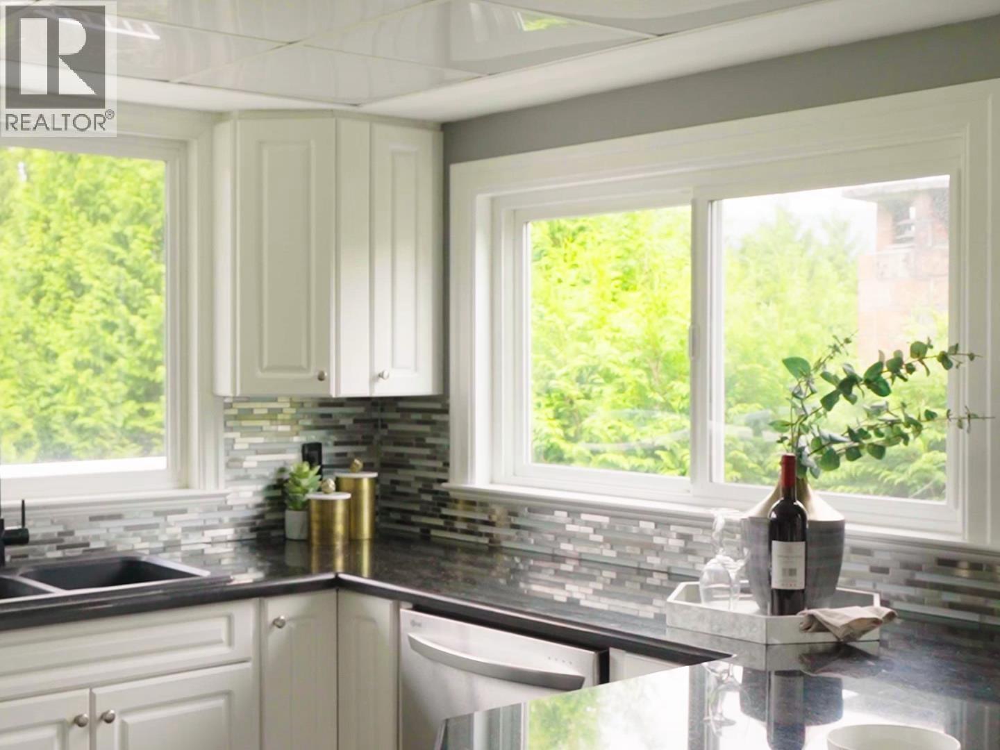 3222 Mariner Way, Coquitlam, British Columbia  V3C 4K7 - Photo 22 - R3078450