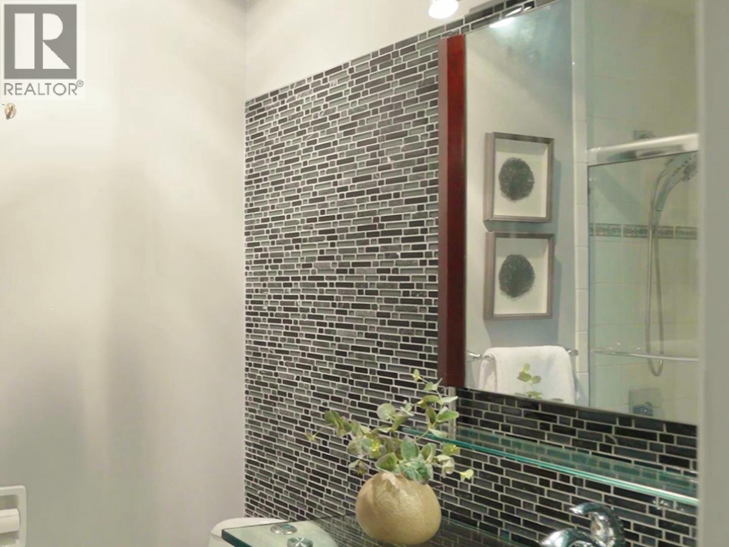 3222 Mariner Way, Coquitlam, British Columbia  V3C 4K7 - Photo 26 - R3078450