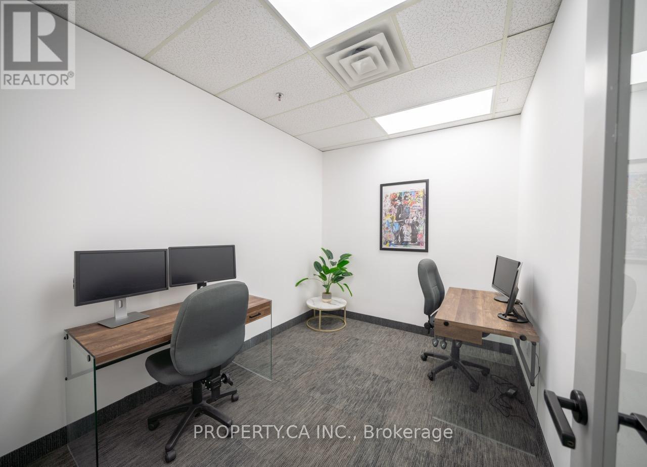 204 - 716 Gordon Baker Road, Toronto, Ontario  M2H 3B4 - Photo 2 - C12521272