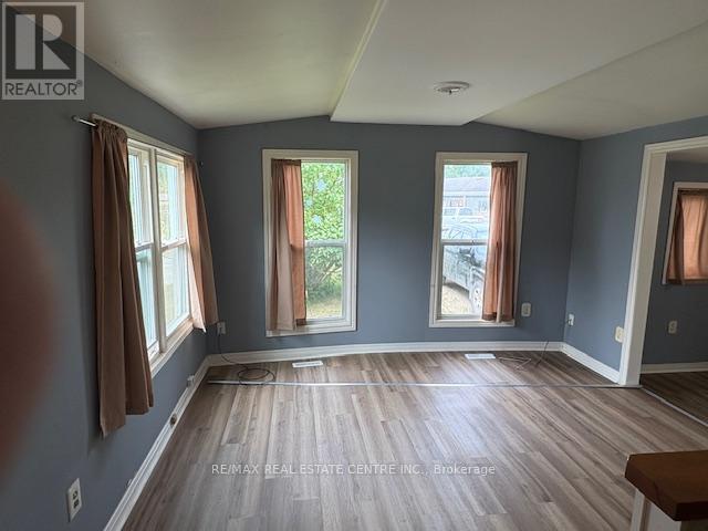 4 Maple Grove Village Road, Southgate, Ontario  N0C 1B0 - Photo 7 - X12294006