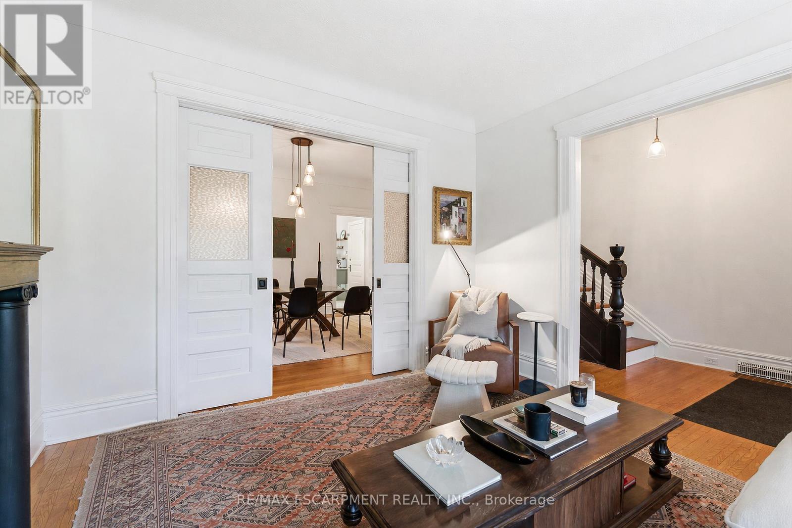 141 Markland Street, Hamilton, Ontario  L8P 2K3 - Photo 9 - X12585622