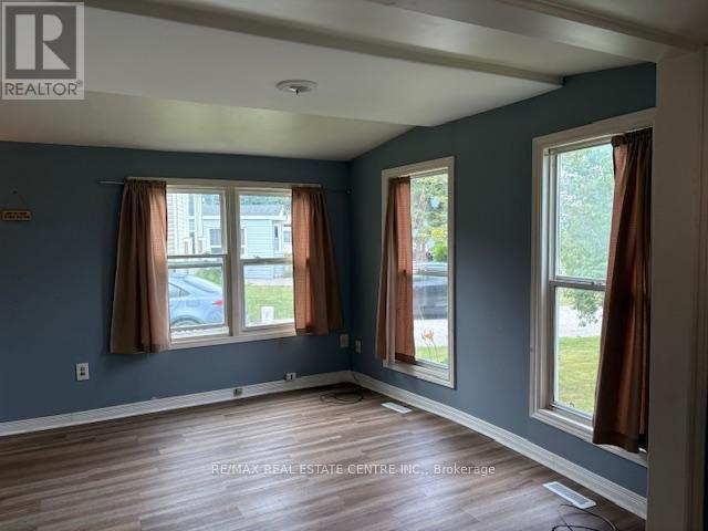 4 Maple Grove Village Road, Southgate, Ontario  N0C 1B0 - Photo 6 - X12294006