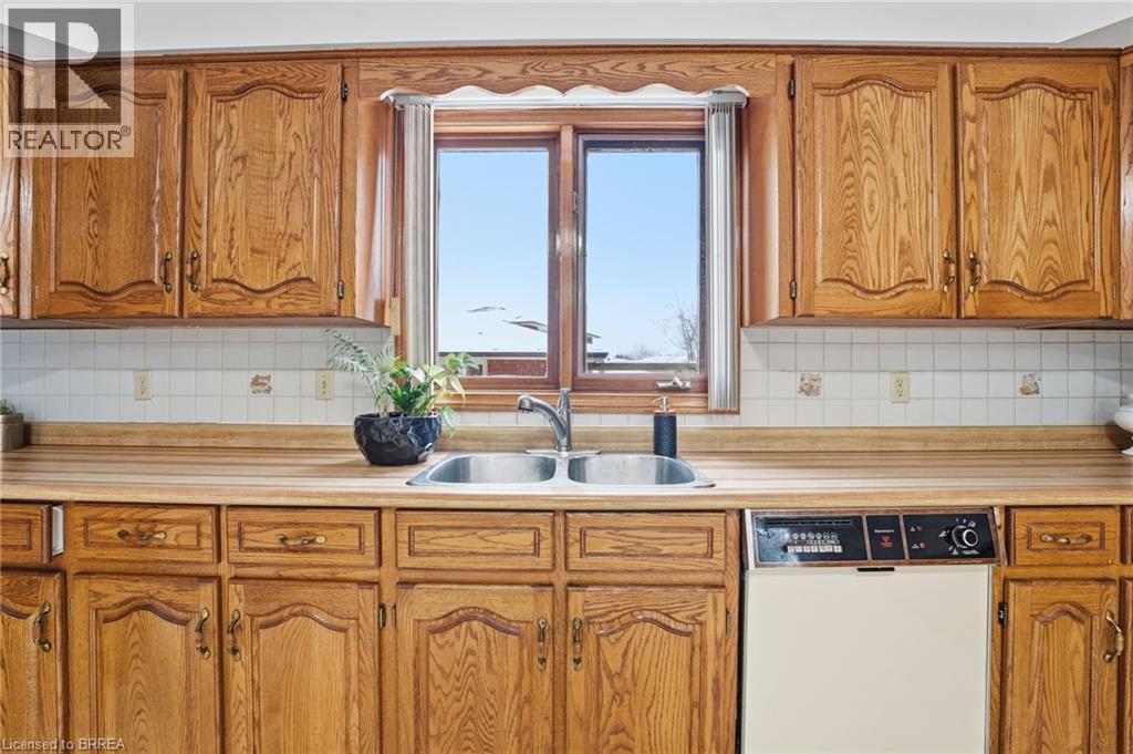 75 Ludlow Crescent, Brantford, Ontario  N3P 1X2 - Photo 11 - 40796616