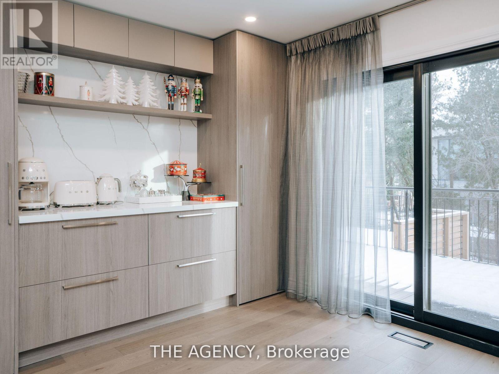 7 Shady Oaks Crescent, Toronto, Ontario  M3C 2L4 - Photo 15 - C12688916