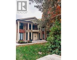 7 SHADY OAKS CRESCENT, Toronto, Ontario