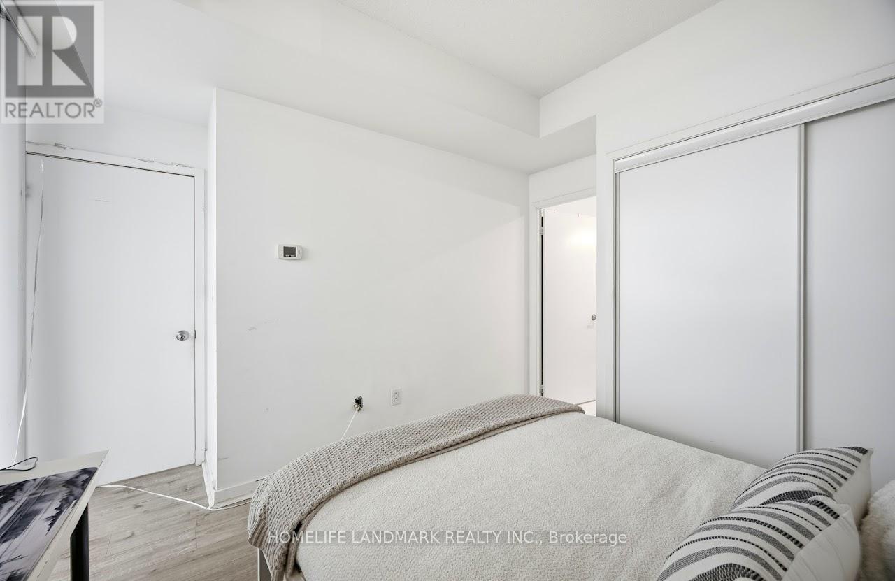 4009 - 25 Capreol Court, Toronto, Ontario  M5V 3Z7 - Photo 19 - C12688936