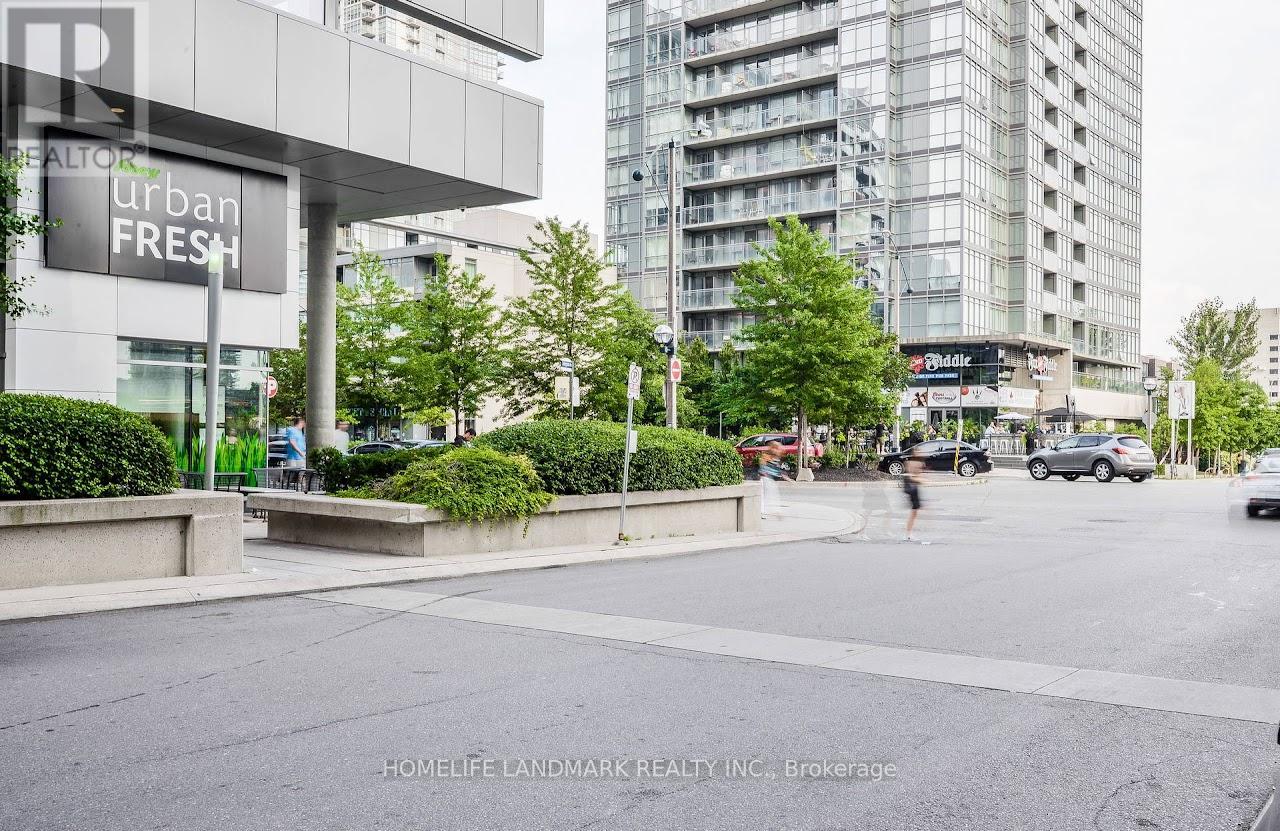 4009 - 25 Capreol Court, Toronto, Ontario  M5V 3Z7 - Photo 46 - C12688936