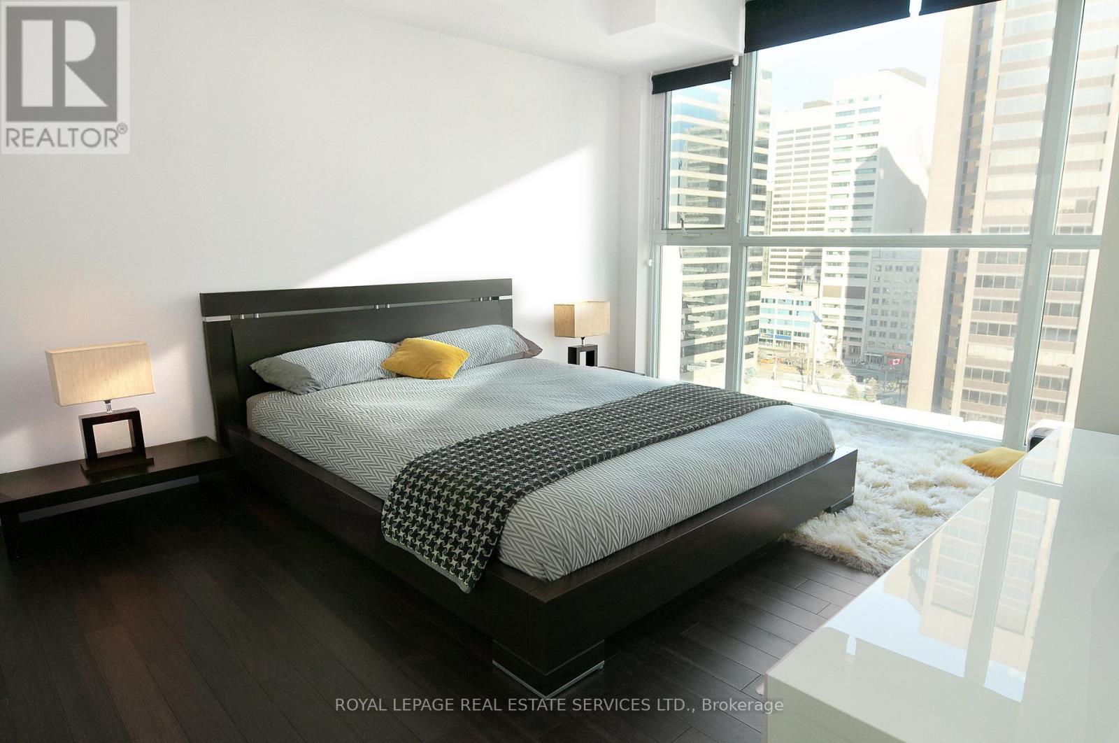 1508 - 96 St Patrick Street, Toronto, Ontario  M5T 1V2 - Photo 5 - C12688948