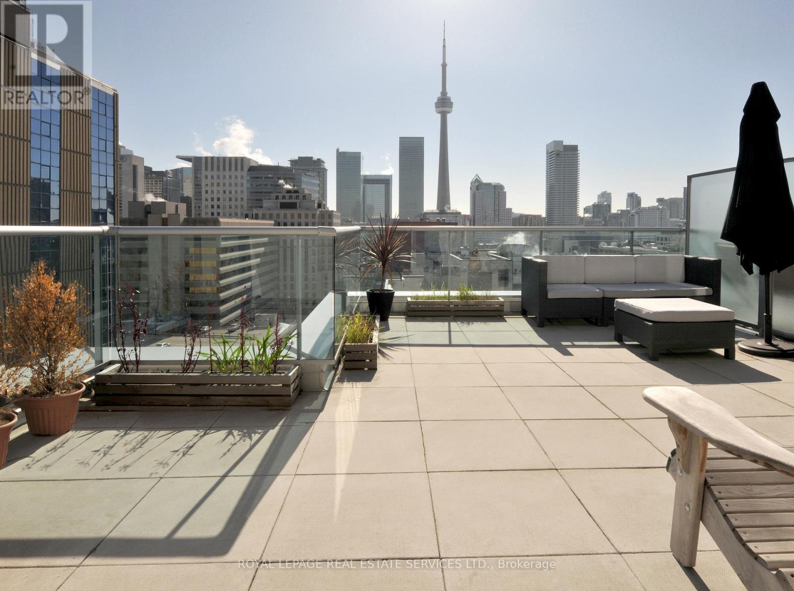 1508 - 96 St Patrick Street, Toronto, Ontario  M5T 1V2 - Photo 6 - C12688948