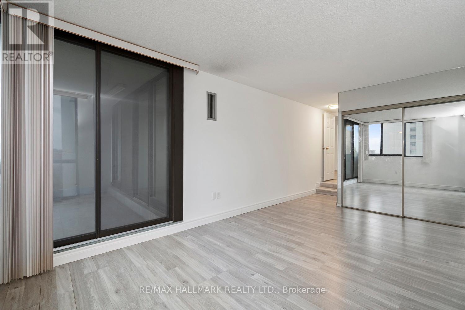 910 - 2330 Bridletowne Circle, Toronto, Ontario  M1W 3P6 - Photo 10 - E12688934