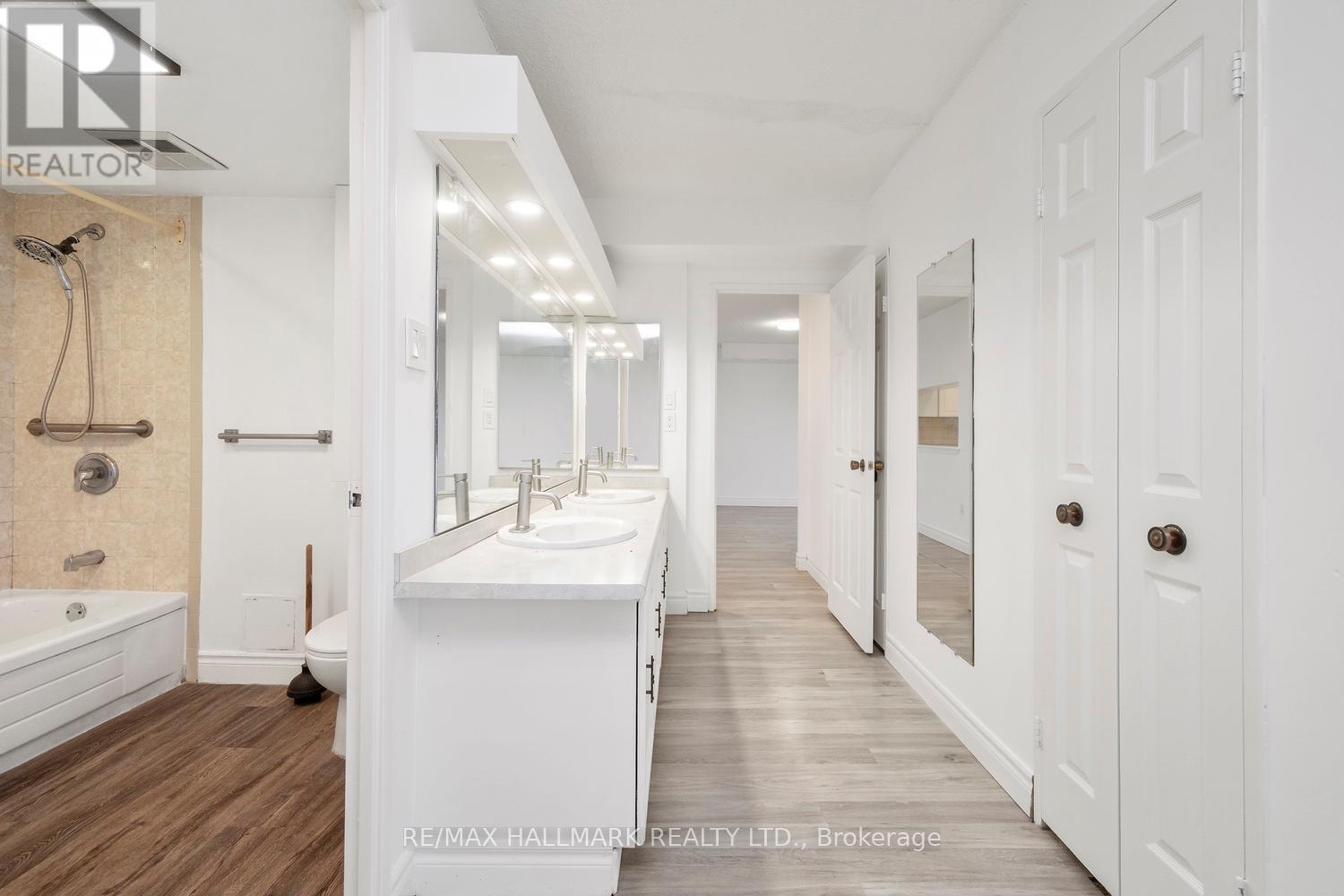 910 - 2330 Bridletowne Circle, Toronto, Ontario  M1W 3P6 - Photo 33 - E12688934