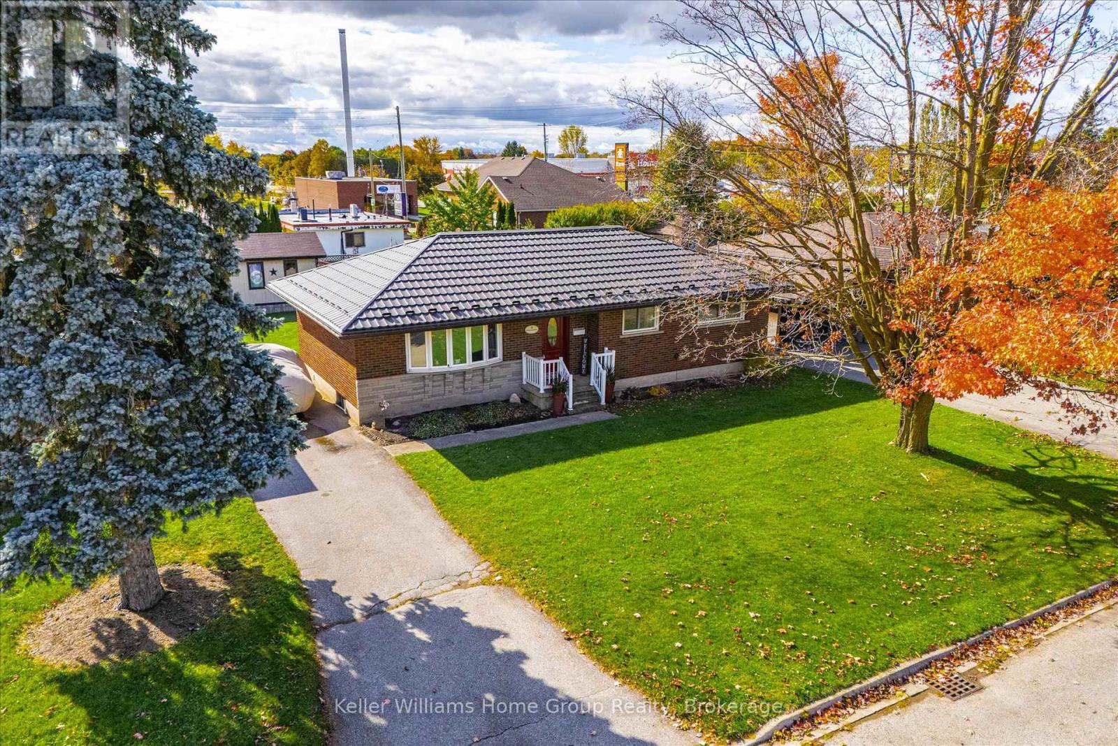 5 Bergin Avenue, Centre Wellington (Fergus), Ontario  N1M 1A7 - Photo 44 - X12469894