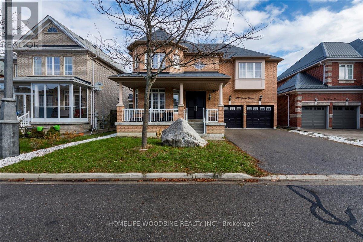 28 CREDO DRIVE, Vaughan, Ontario