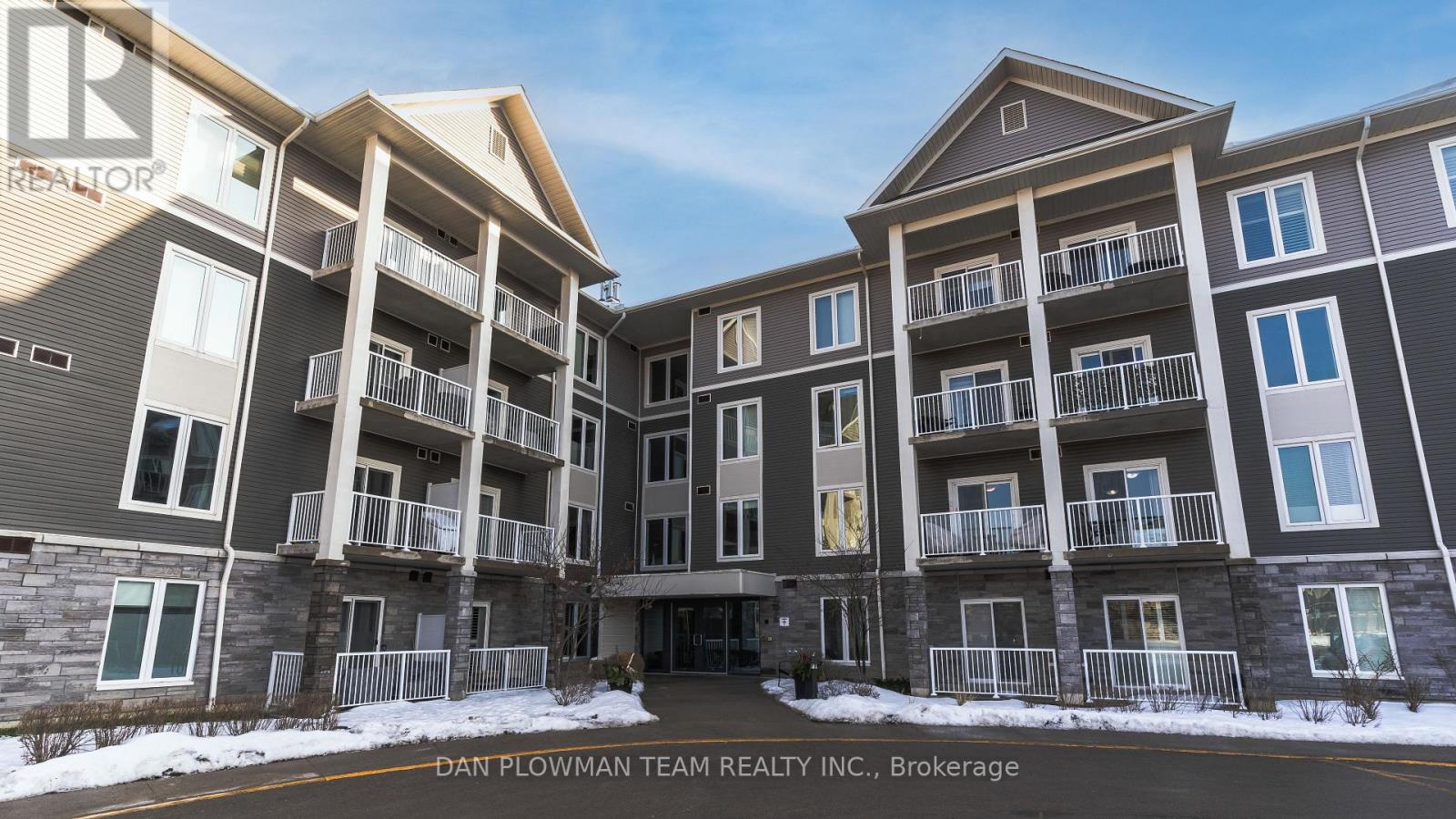 217 - 290 Liberty Street N, Clarington, Ontario  L1C 0V5 - Photo 1 - E12601184