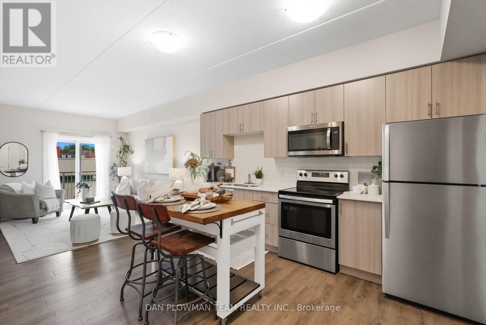 217 - 290 Liberty Street N, Clarington, Ontario  L1C 0V5 - Photo 4 - E12601184