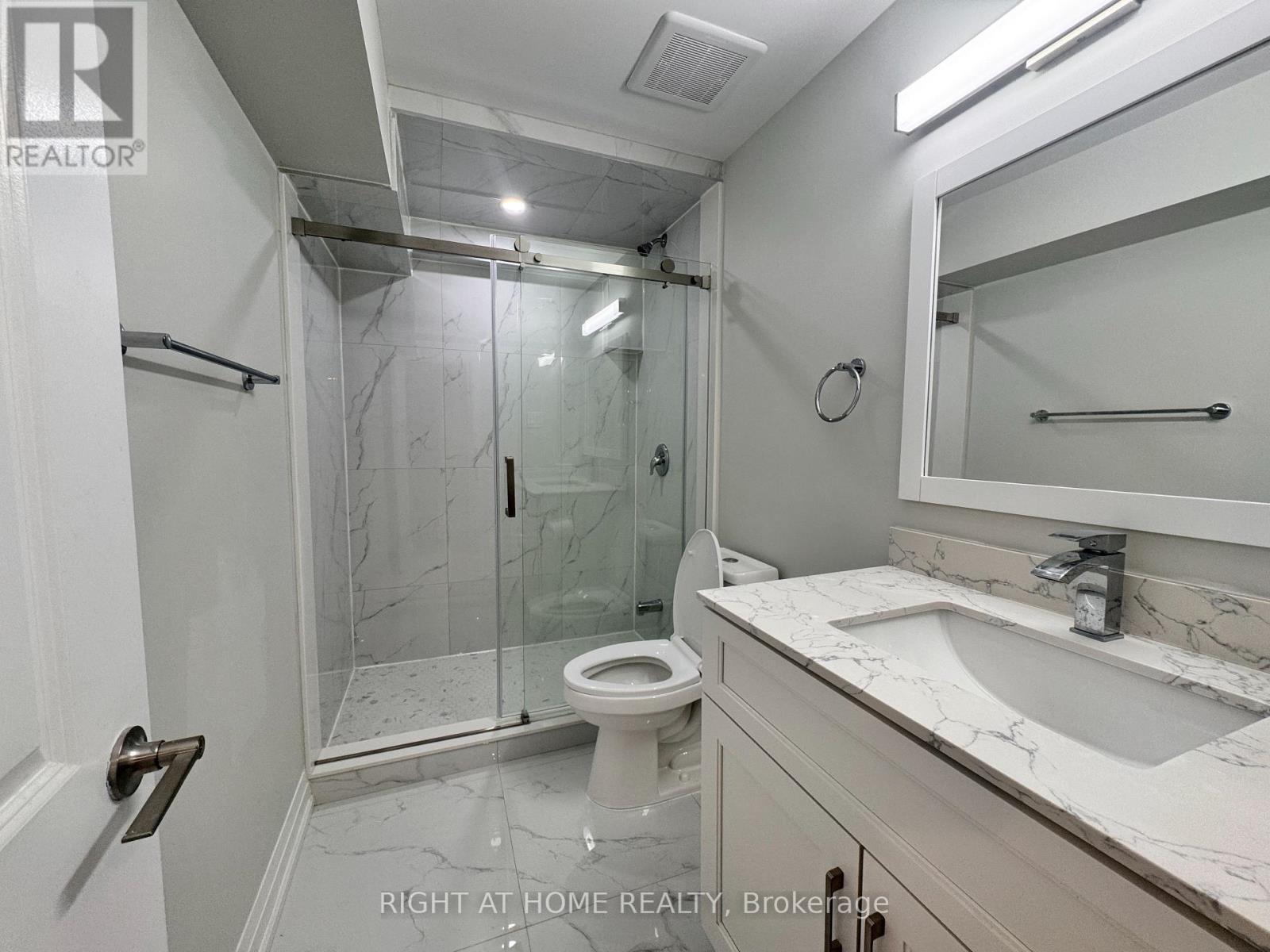 Basement - 70 Hardgate Crescent, Brampton, Ontario  L7A 3V7 - Photo 10 - W12684366