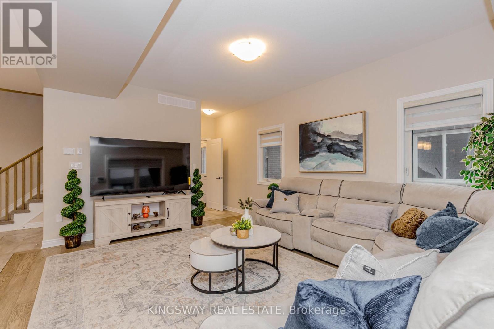 8961 Emily Boulevard, Niagara Falls, Ontario  L2H 3T1 - Photo 17 - X12688850