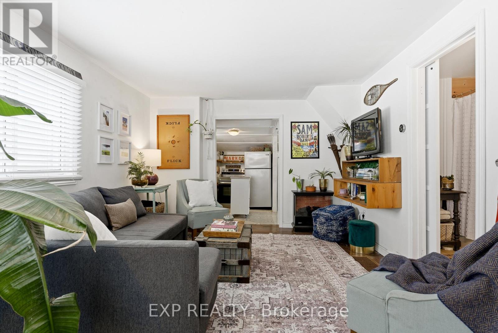 41 Lake Street, Prince Edward County, Ontario  K0K 2T0 - Photo 16 - X12684368