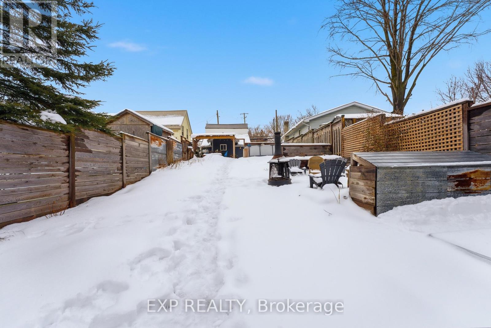 41 Lake Street, Prince Edward County, Ontario  K0K 2T0 - Photo 34 - X12684368