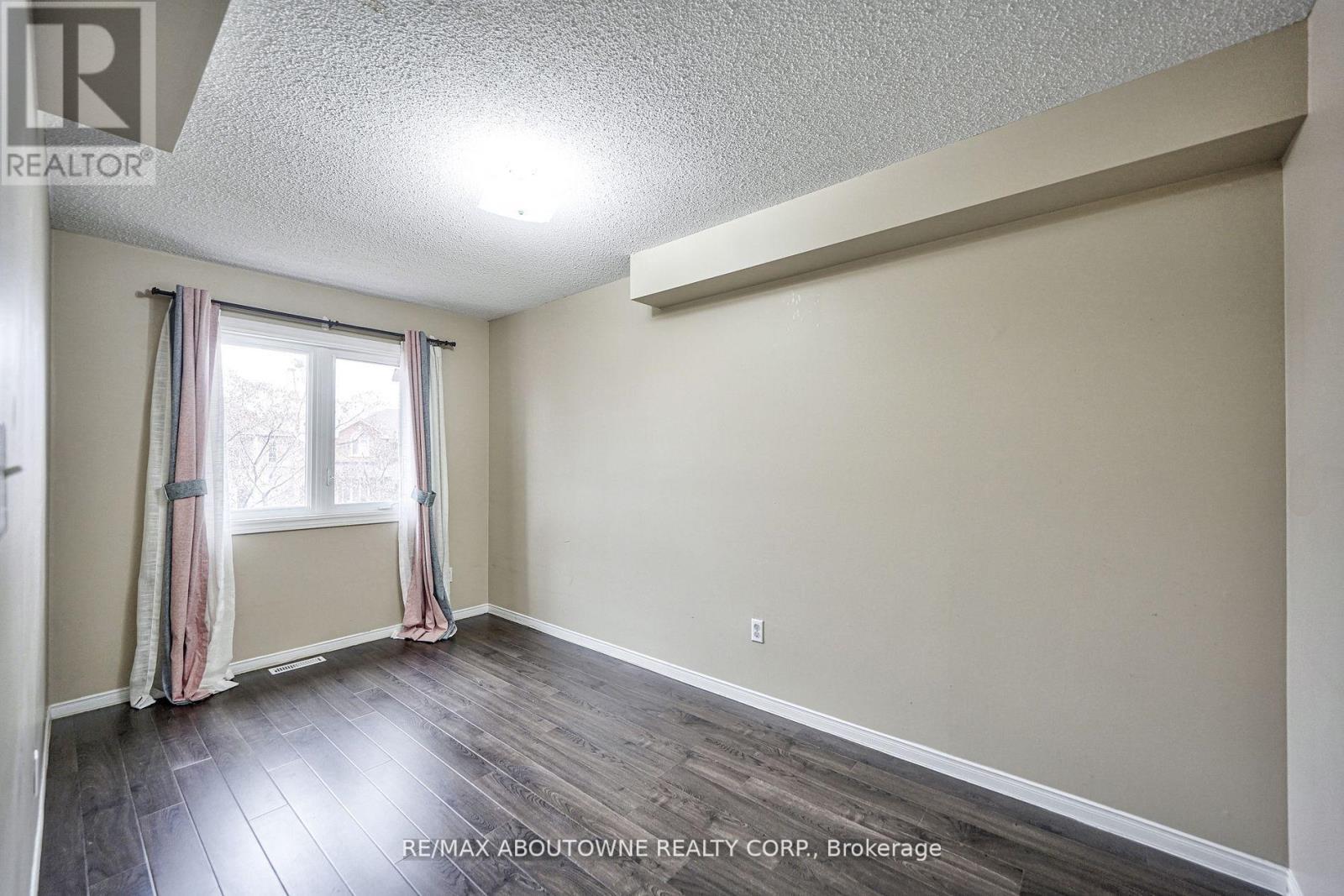 59 - 455 Apache Court E, Mississauga, Ontario  L4Z 3W8 - Photo 15 - W12688946