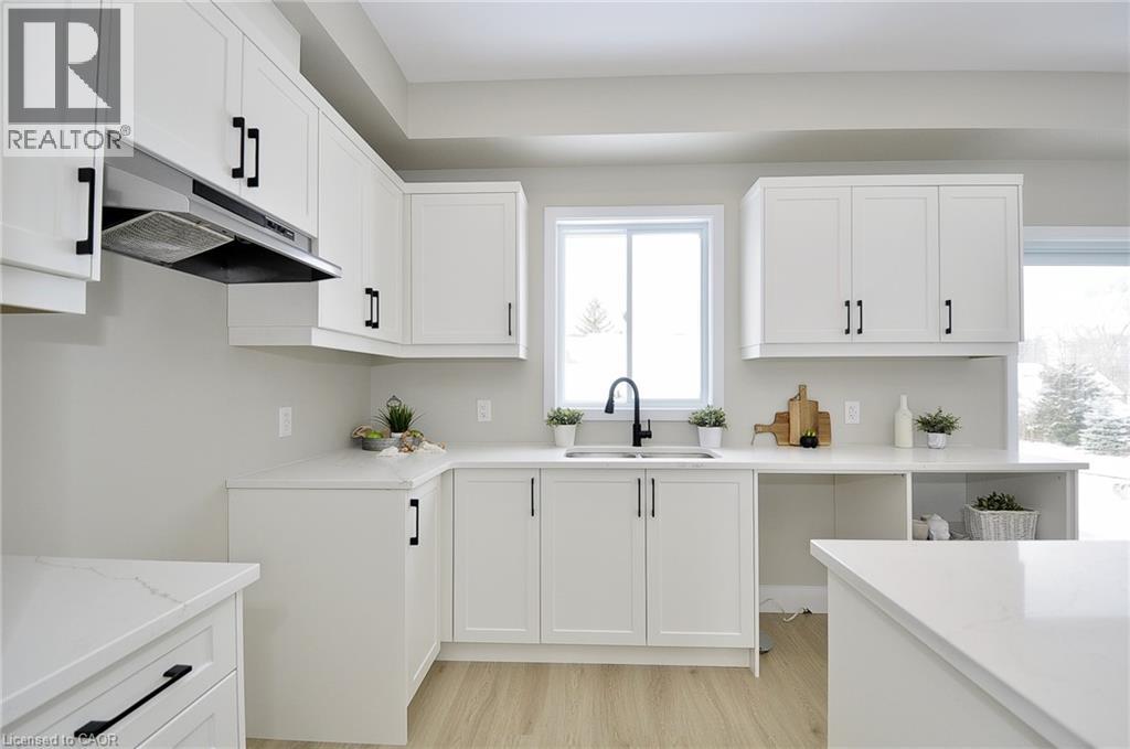 38 Albert Street, Cambridge, Ontario  N1R 3M8 - Photo 16 - 40776562