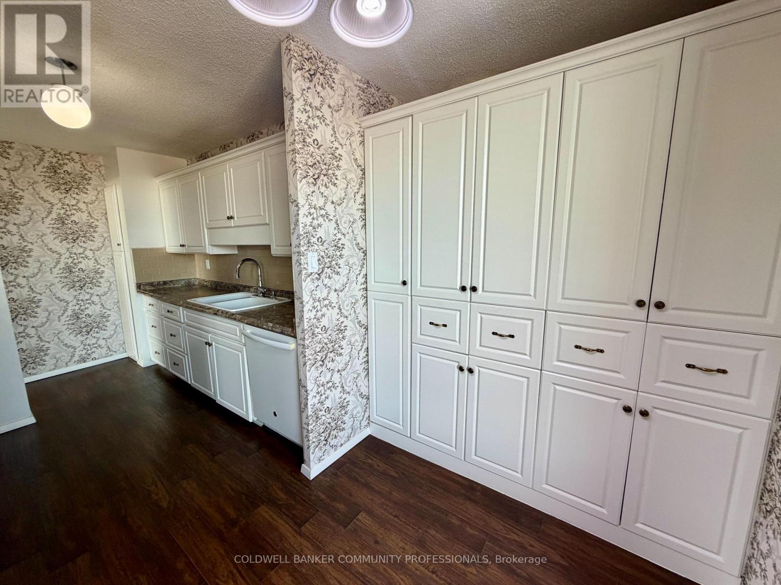 1101 - 222 Jackson Street W, Hamilton, Ontario  L8P 4S5 - Photo 13 - X12688930