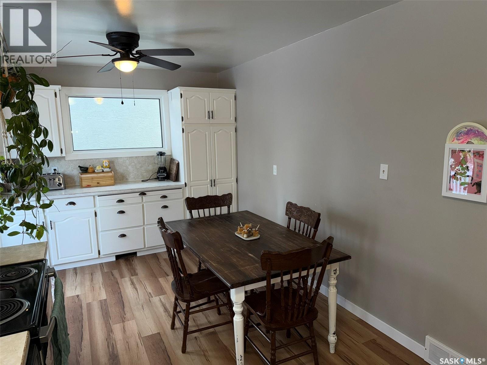 410 Miller Crescent E, Wynyard, Saskatchewan  S0A 4T0 - Photo 8 - SK026677