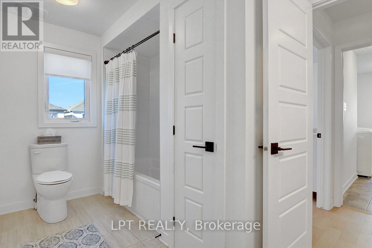 1022 Showman Street, Ottawa, Ontario  K0A 2Z0 - Photo 39 - X12513398