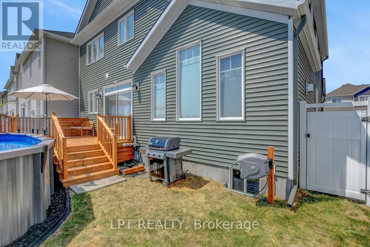 1022 Showman Street, Ottawa, Ontario  K0A 2Z0 - Photo 46 - X12513398