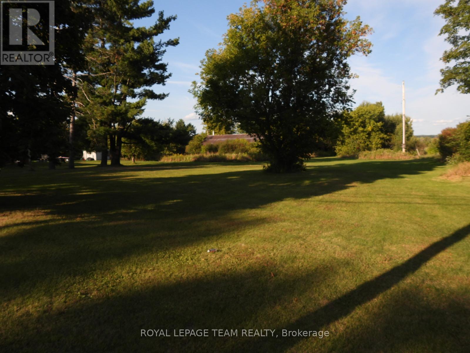 2710 Dunrobin Road, Ottawa, Ontario  K0A 1T0 - Photo 4 - X12569116