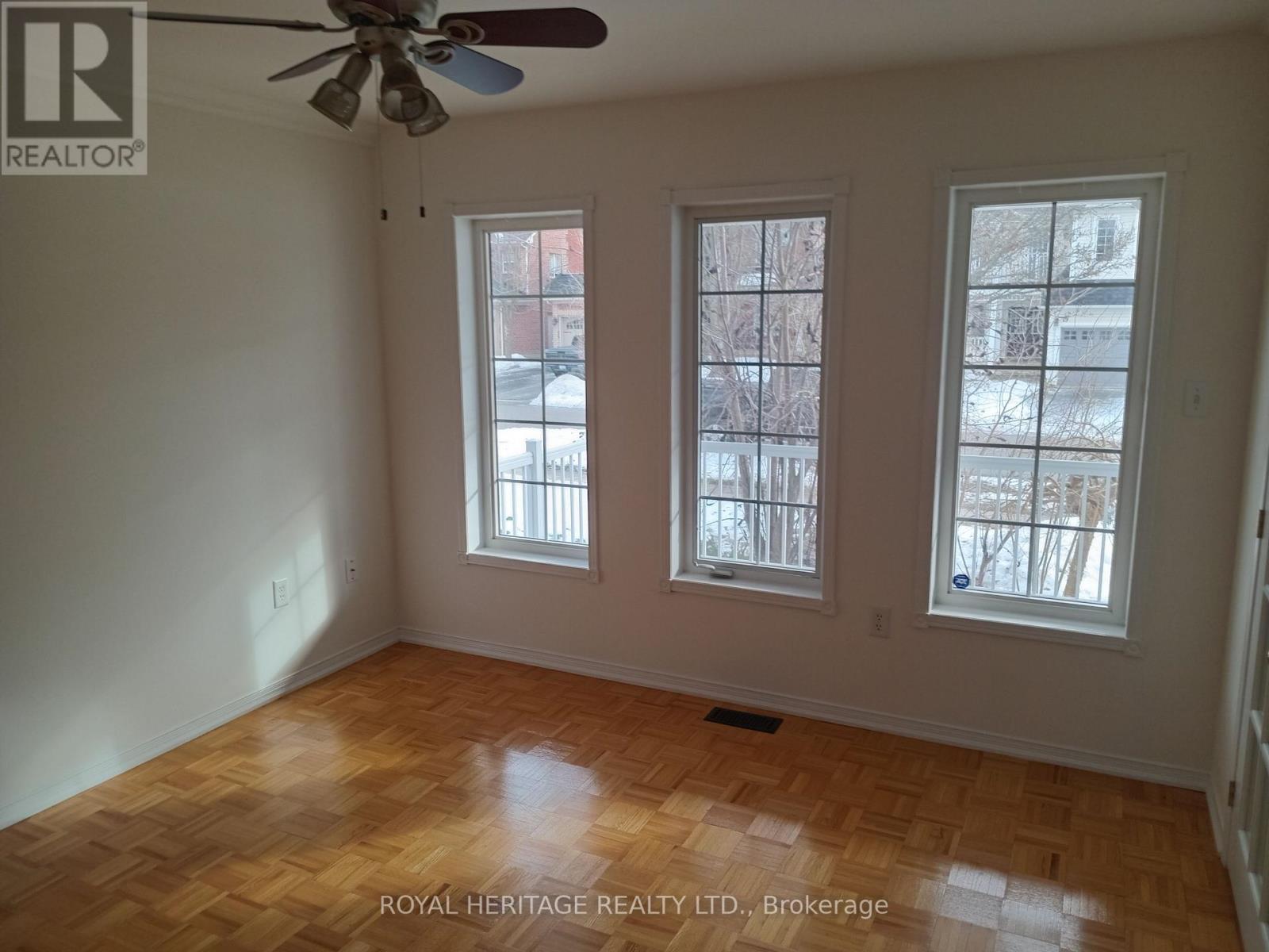 16 Corridale Avenue, Whitby, Ontario  L1M 2E8 - Photo 7 - E12689216