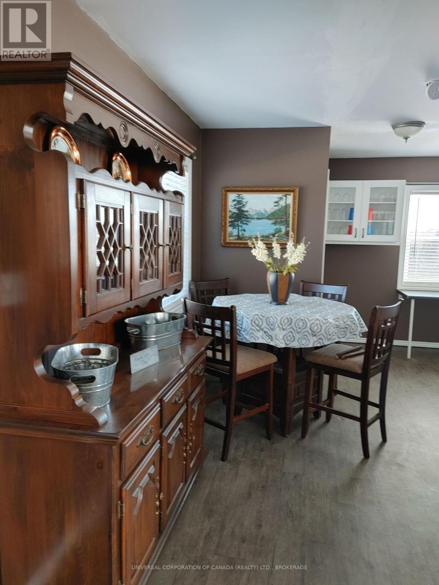 54582 Vienna Line, Bayham, Ontario  N0J 1T0 - Photo 38 - X12689056