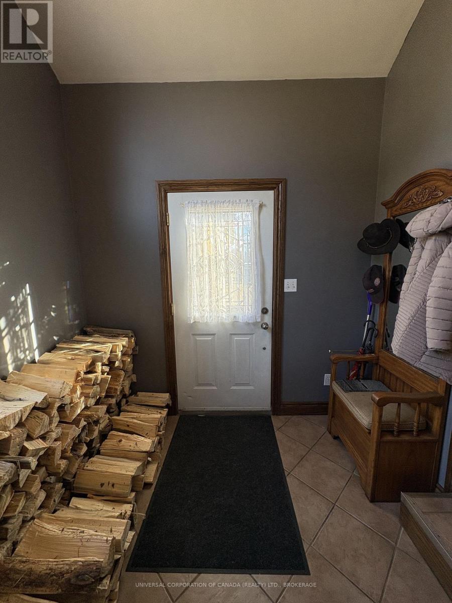 54582 Vienna Line, Bayham, Ontario  N0J 1T0 - Photo 6 - X12689056