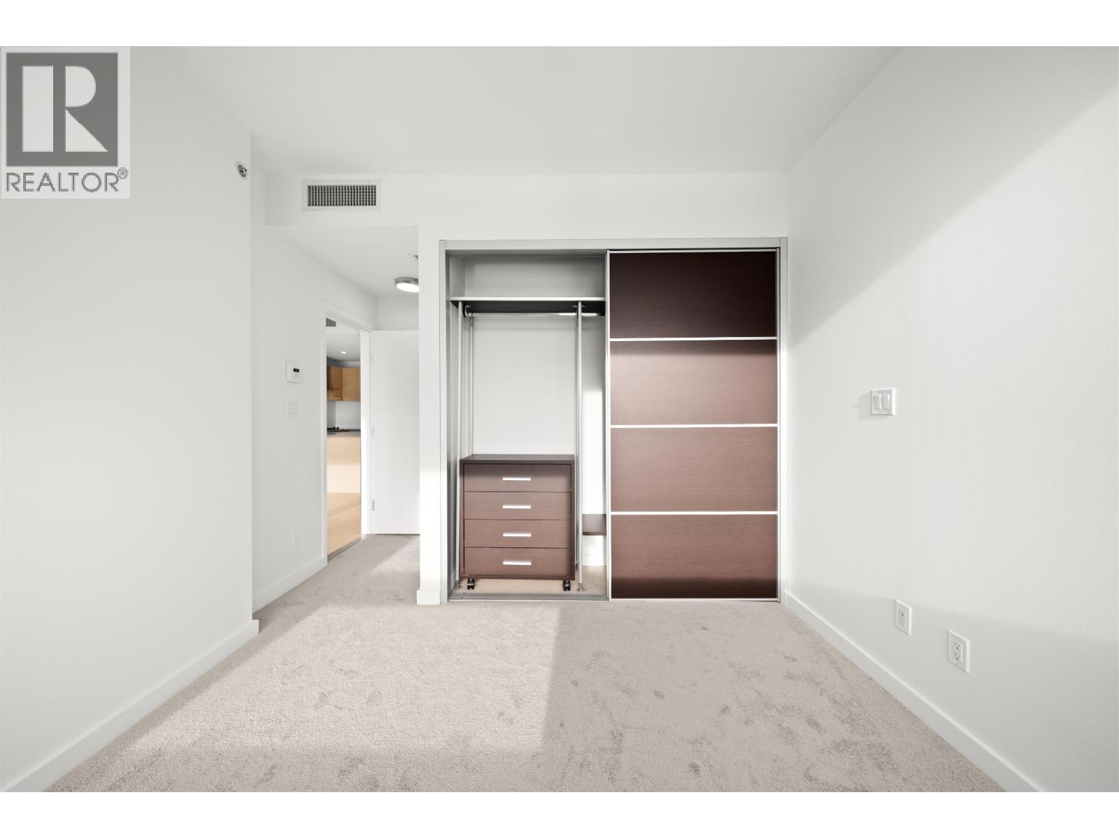 725 8080 Cambie Road, Richmond, British Columbia  V6X 0C1 - Photo 21 - R3078409